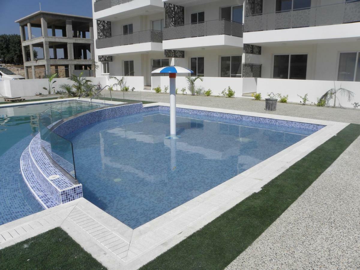 Cosy Apartment In A Luxury Resort 파라림니 외부 사진
