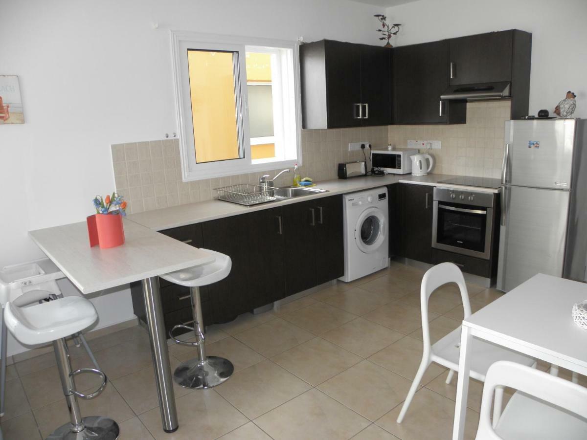 Cosy Apartment In A Luxury Resort 파라림니 외부 사진